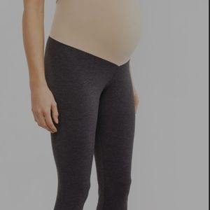 Motherhood Maternity Gray Leggings Pockets Medium